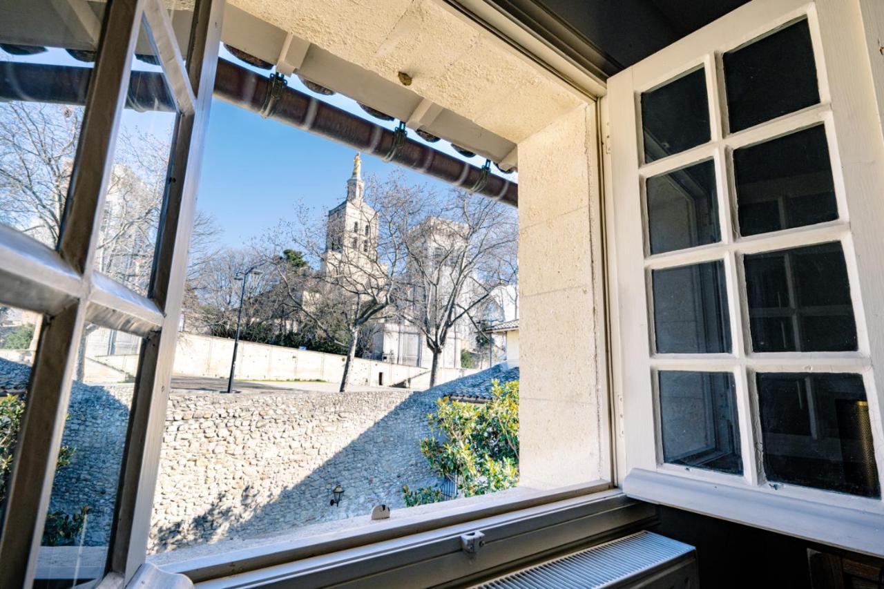 Appart Exceptionnel Place Du Palais Des Papes Wifi Climatisation Avinyon Dış mekan fotoğraf
