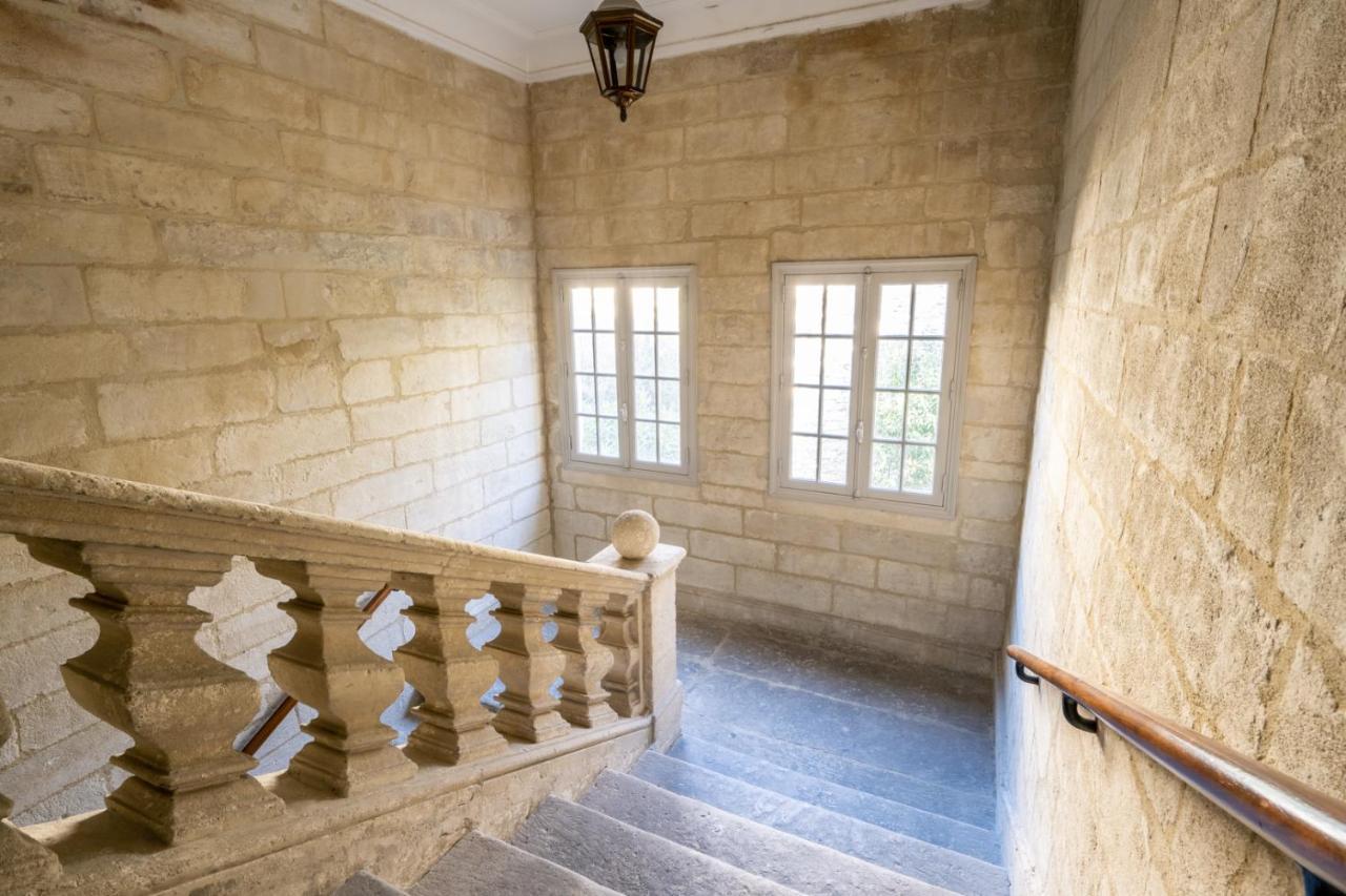 Appart Exceptionnel Place Du Palais Des Papes Wifi Climatisation Avinyon Dış mekan fotoğraf